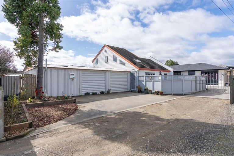 Photo of property in 162a Winchester Street, Levin, 5510