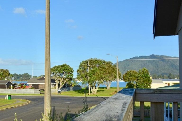 Photo of property in 4 Tokoroa Road, Tairua, 3508