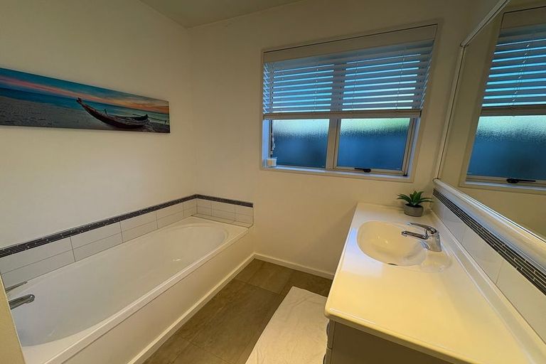 Photo of property in 33b Esperance Street, St Albans, Christchurch, 8052