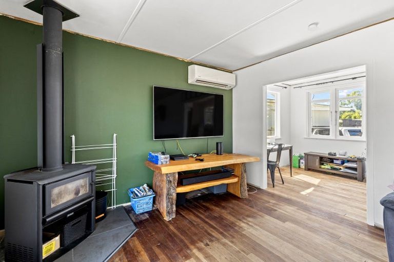 Photo of property in 11 Flower Street, Bulls, 4818