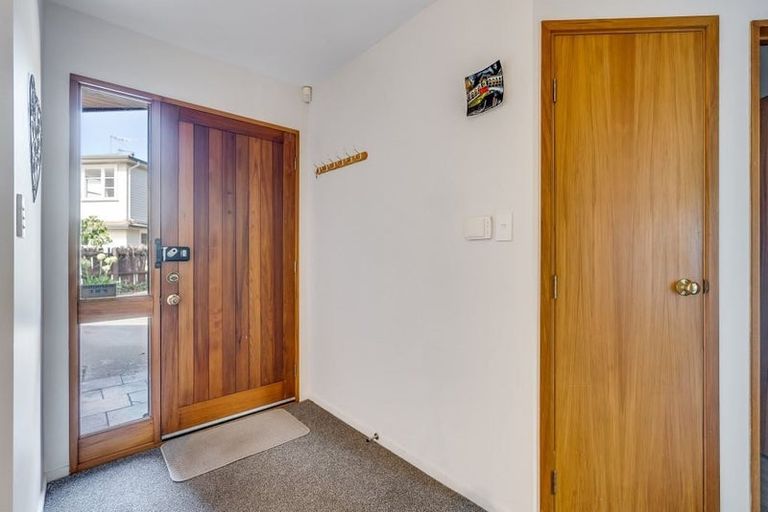 Photo of property in 2/35 Cutts Road, Russley, Christchurch, 8042