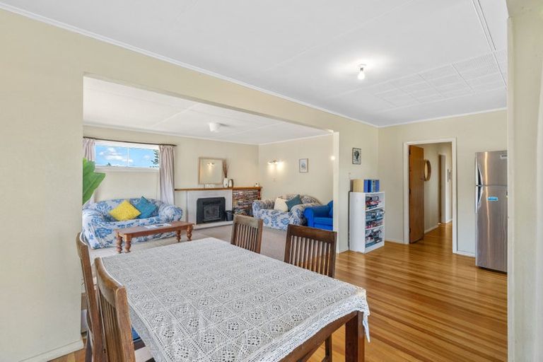 Photo of property in 141 Kahukura Avenue, Waitarere Beach, Levin, 5510