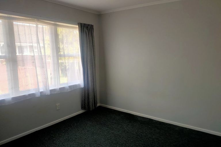 Photo of property in 1/3 Camp Street, Silverstream, Upper Hutt, 5019