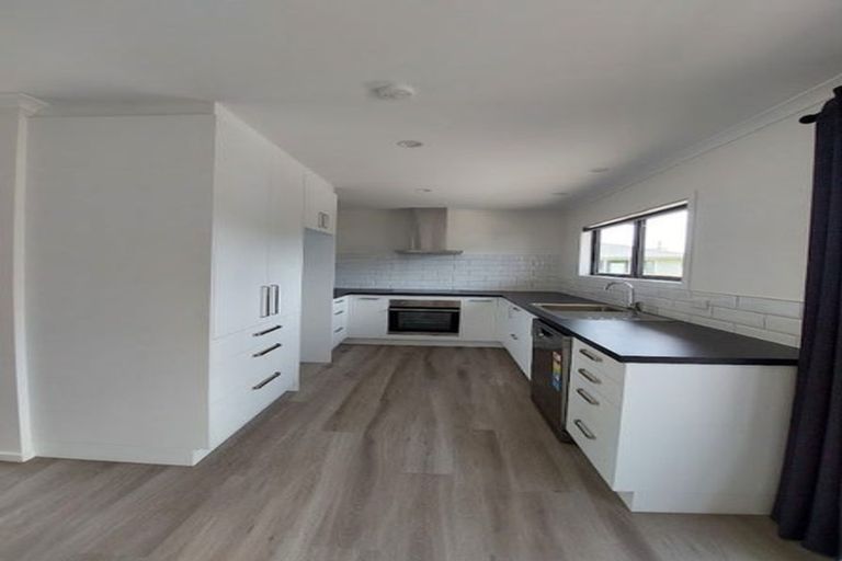 Photo of property in 37 Tania Crescent, Western Heights, Rotorua, 3015