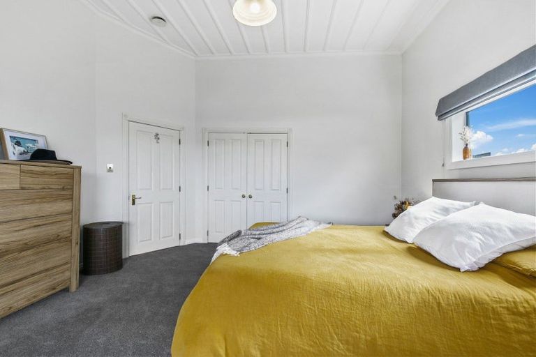 Photo of property in 26 Tarawera Road, Johnsonville, Wellington, 6037