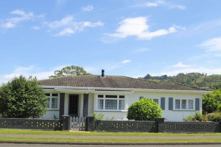 Photo of property in 15 Ngarongo Street, Te Kuiti, 3910