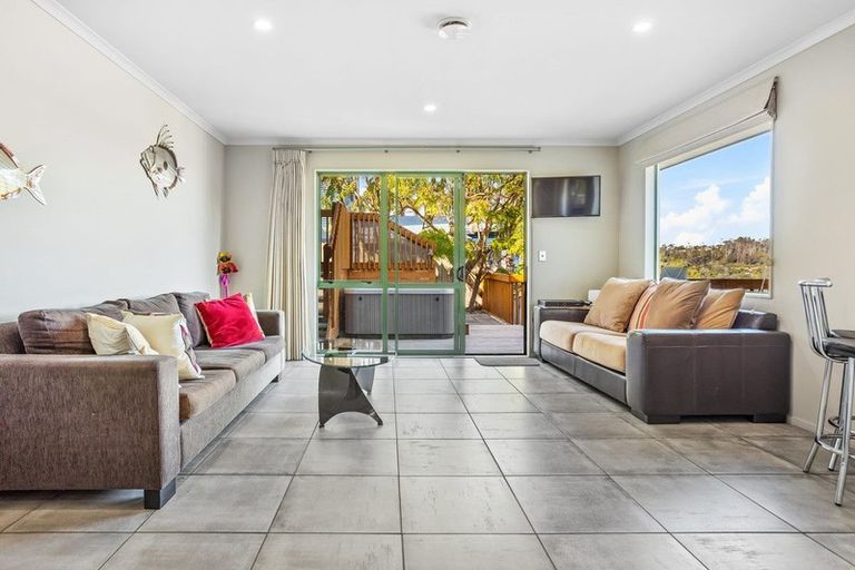 Photo of property in 8 Inlet Views, Stillwater, Silverdale, 0993