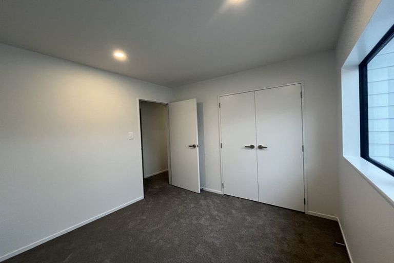 Photo of property in 8 Elegant Lane, Ranui, Auckland, 0612