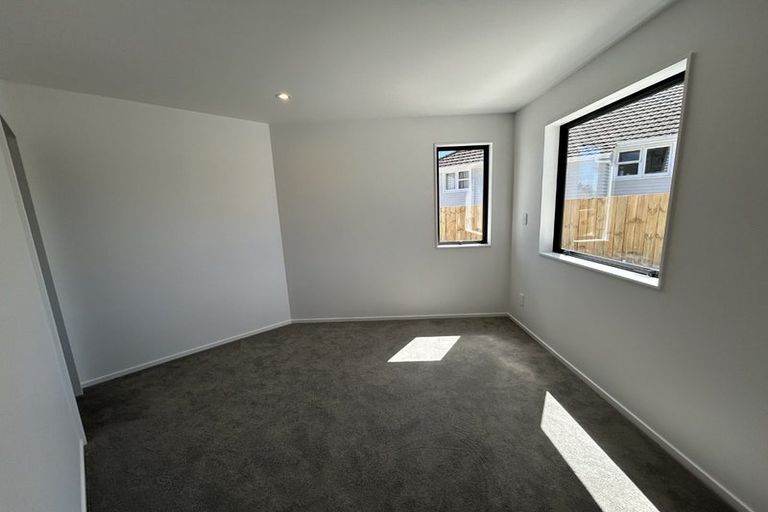 Photo of property in 15b Arimu Road, Papakura, 2110