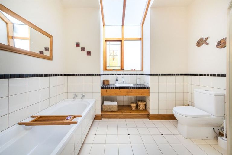 Photo of property in 125 Shirriffs Road, Awapuni, Palmerston North, 4412