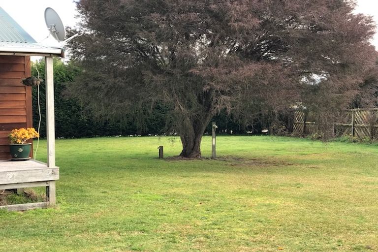 Photo of property in 22 Aoturoa Avenue, Rotoiti Forest, Rotorua, 3074