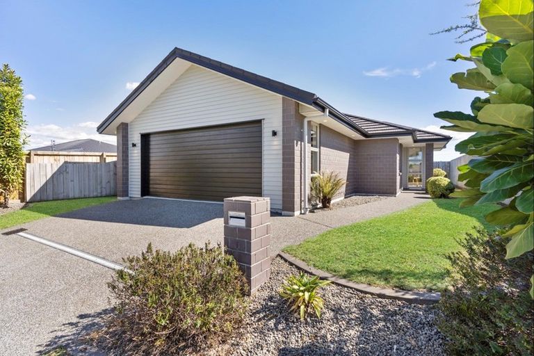 Photo of property in 1 Sirocco Place, Ohauiti, Tauranga, 3112