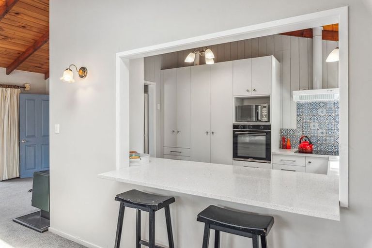 Photo of property in 45a Callender Terrace, Paraparaumu Beach, Paraparaumu, 5032