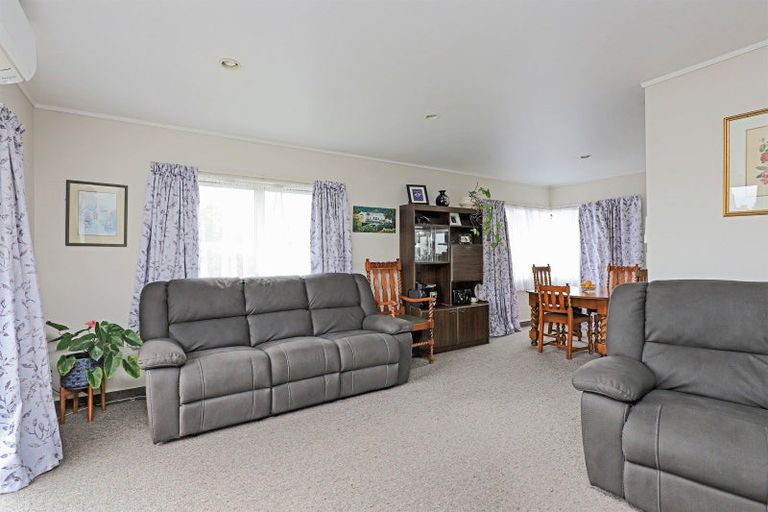Photo of property in 35a Barker Road, Marewa, Napier, 4110