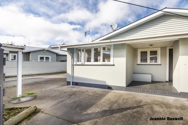 Photo of property in 201 College Street, West End, Palmerston North, 4412