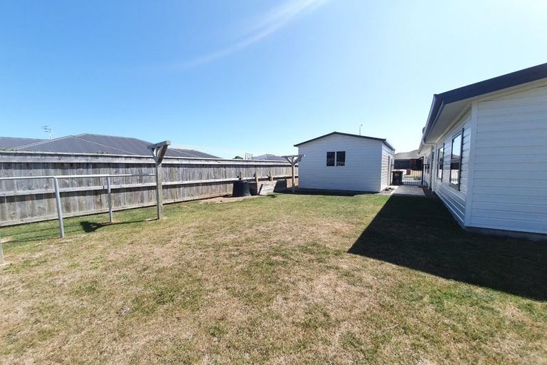 Photo of property in 23 Oak Crescent, Ashhurst, 4810