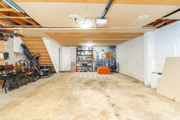 Photo of property in 5b Exeter Street, Abbotsford, Dunedin, 9018