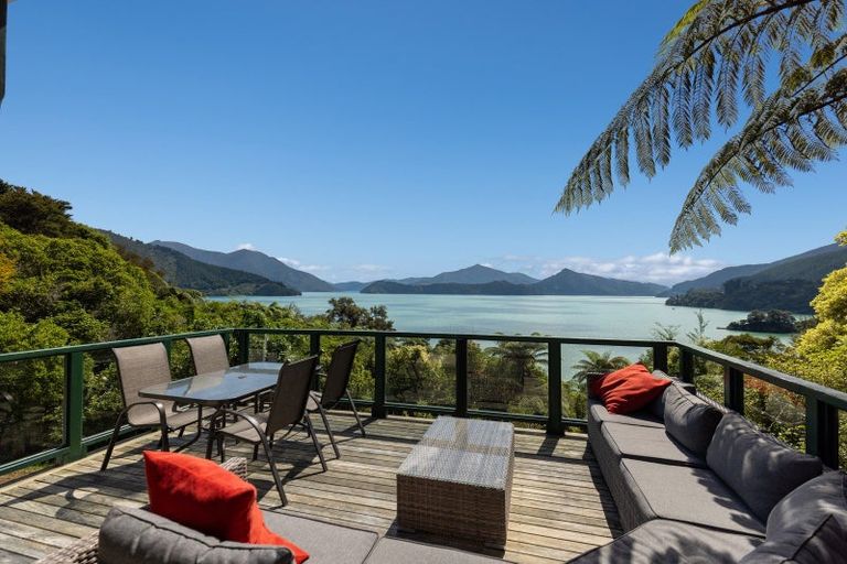 Photo of property in 280 Moetapu Bay Road, Moetapu Bay, Picton, 7282