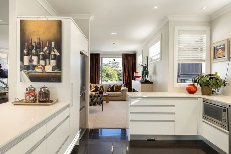 Photo of property in 5 Lake Domain Drive, Frankton, Hamilton, 3204