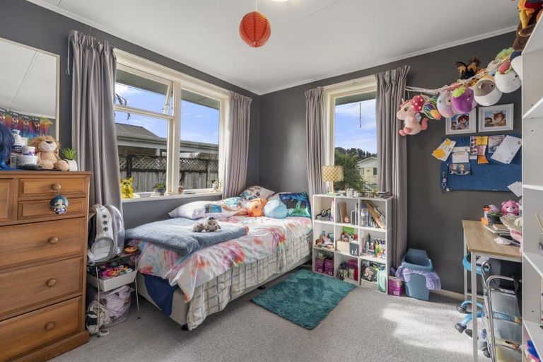 Photo of property in 80 Rangipoia Place, Turangi, 3334