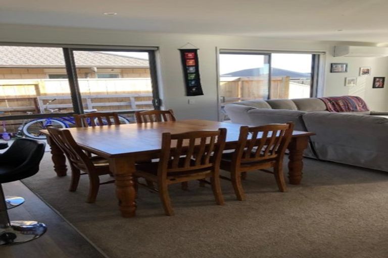 Photo of property in 12 Wahaika Way, Papamoa Beach, Papamoa, 3118