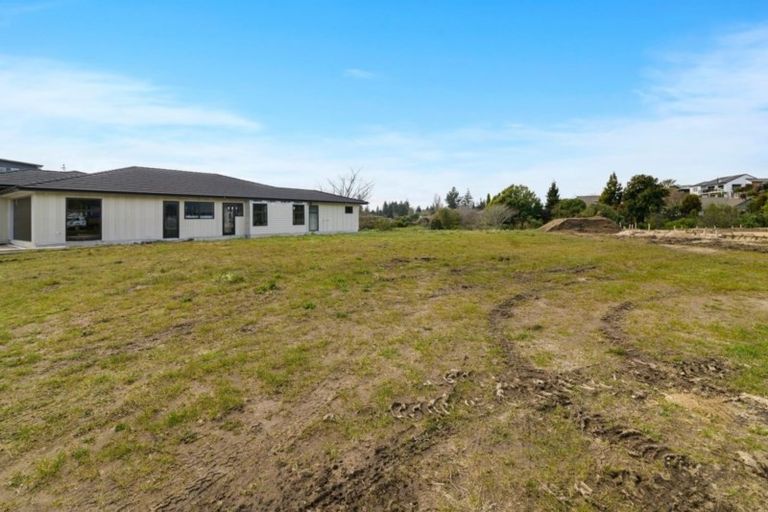 Photo of property in 12 Erlam Place, Matipo Heights, Rotorua, 3015