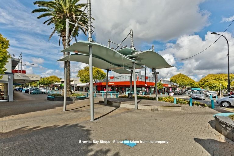 Photo of property in 9/1 Glen Road, Browns Bay, Auckland, 0630