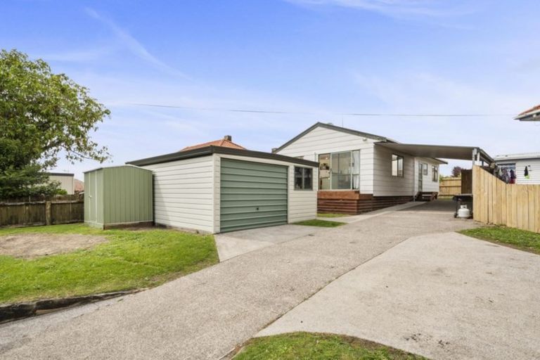 Photo of property in 88 Queen Street, Te Puke, 3119