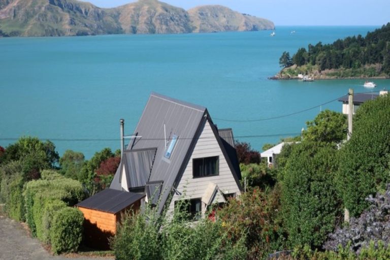 Photo of property in 23 Ranui Crescent, Diamond Harbour, Lyttelton, 8971