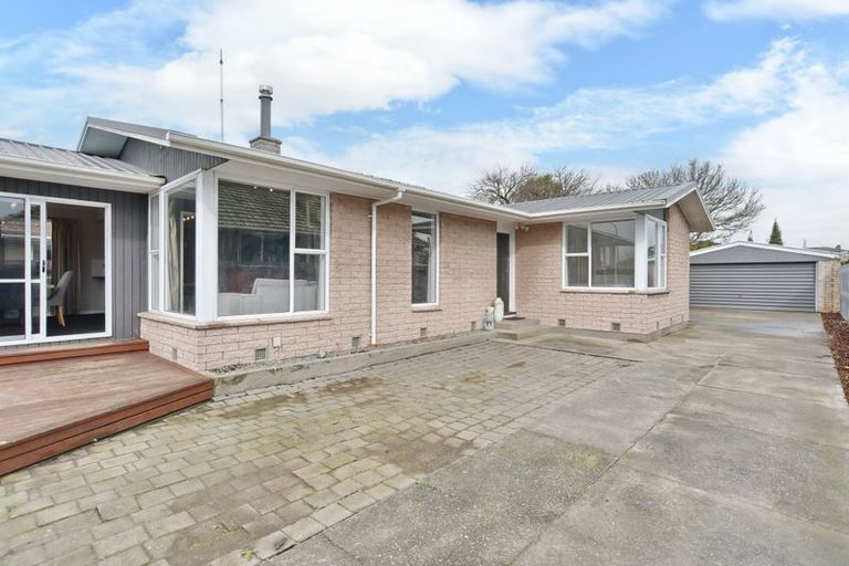 Photo of property in 54 Oriana Crescent, Hornby, Christchurch, 8042