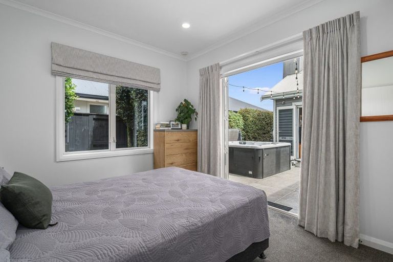 Photo of property in 21 Redhaven Place, Bethlehem, Tauranga, 3110