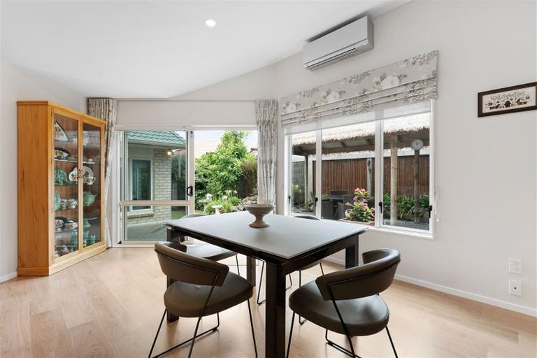 Photo of property in 12 Hendrika Court, Hobsonville, Auckland, 0618