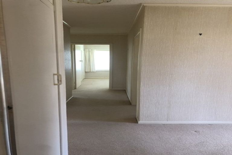 Photo of property in 20 Myers Road, Manurewa East, Auckland, 2102