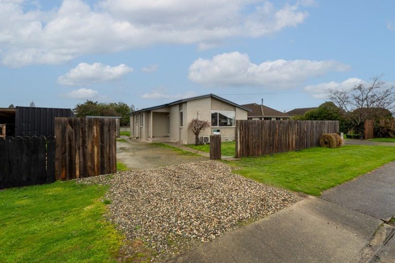 Photo of property in 2 Hamilton Street, East Gore, Gore, 9710