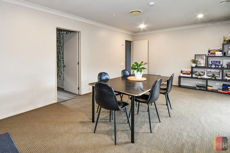 Photo of property in 48 Turnberry Drive, Wattle Downs, Auckland, 2103