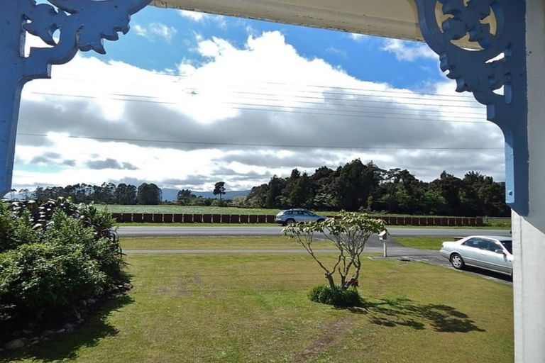 Photo of property in 56 Domett Street, Westport, 7825