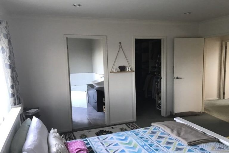 Photo of property in 34 Baltersan Drive, Flat Bush, Auckland, 2016