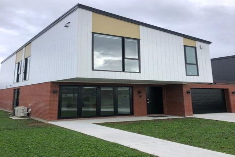 Photo of property in 12 Waikaha Street, Pokeno, 2472