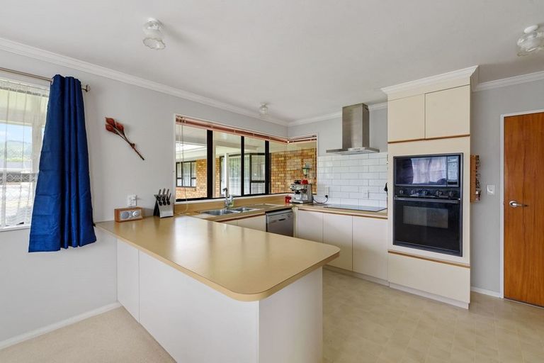 Photo of property in 141 Belvedere Avenue, Waikanae, 5036