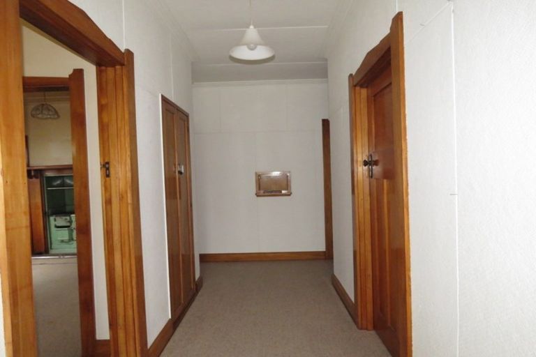 Photo of property in 136 Peel Street, Westport, 7825