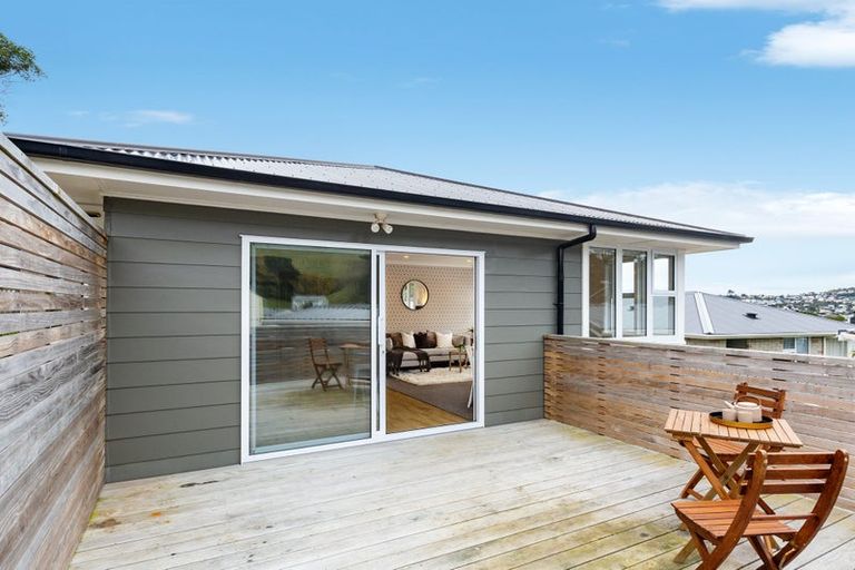 Photo of property in 5 Kaituna Street, Waitangirua, Porirua, 5024