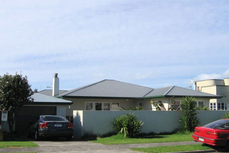 Photo of property in 12 Bernard Street, Tauranga South, Tauranga, 3112