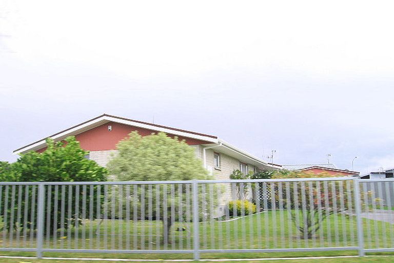 Photo of property in 26 Essex Street, Tamatea, Napier, 4112