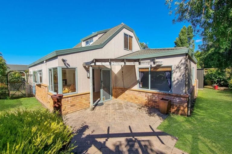 Photo of property in 70 Tawavale Street, Pukehangi, Rotorua, 3015