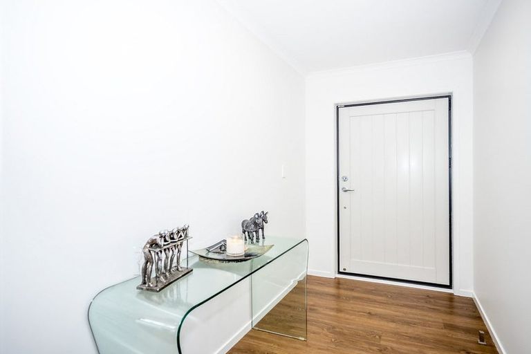 Photo of property in 5 Riverglen Drive, Haruru, 0204