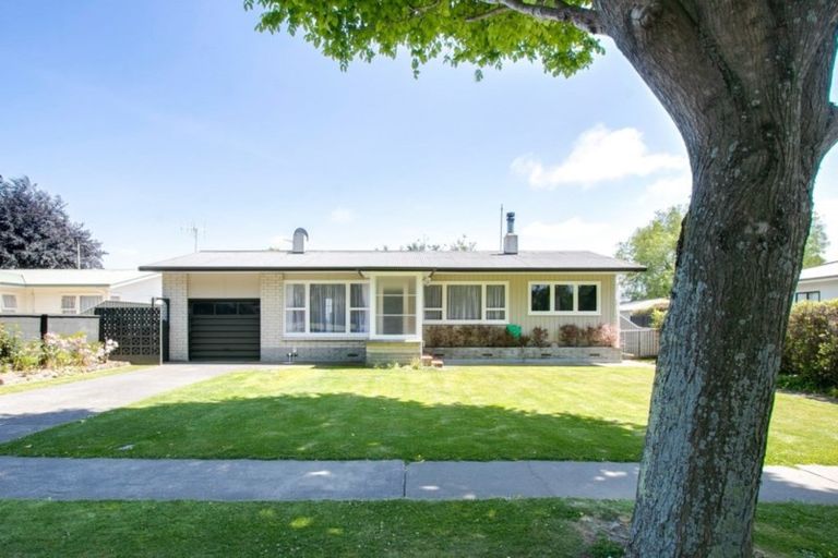 Photo of property in 908 Sylvan Road, Mayfair, Hastings, 4122