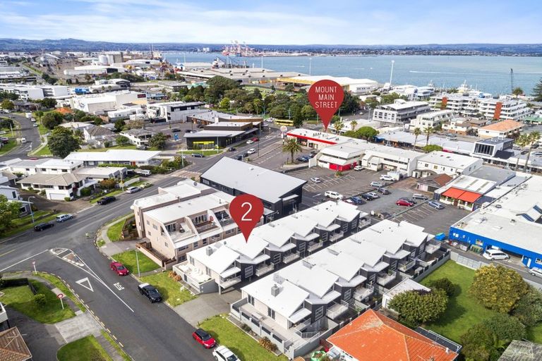 Photo of property in 2/48 May Street, Mount Maunganui, 3116