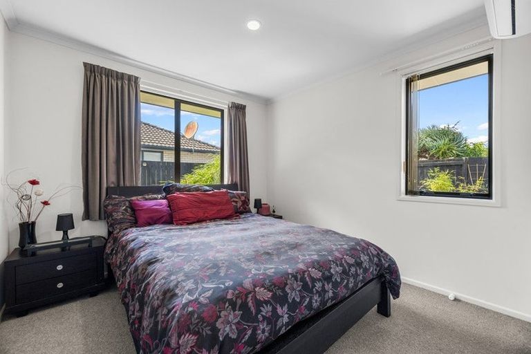 Photo of property in 12 Atlantic Close, Papamoa Beach, Papamoa, 3118