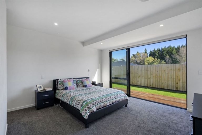 Photo of property in 64 Aviemore Drive, Marshland, Christchurch, 8083