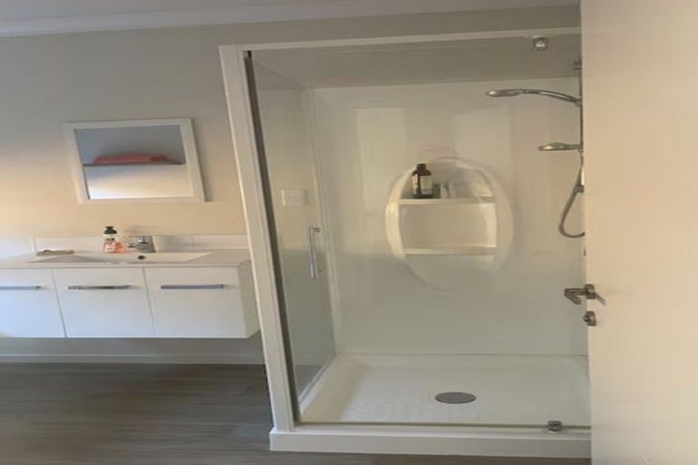 Photo of property in 11 Pounamu Place, Pegasus, 7612